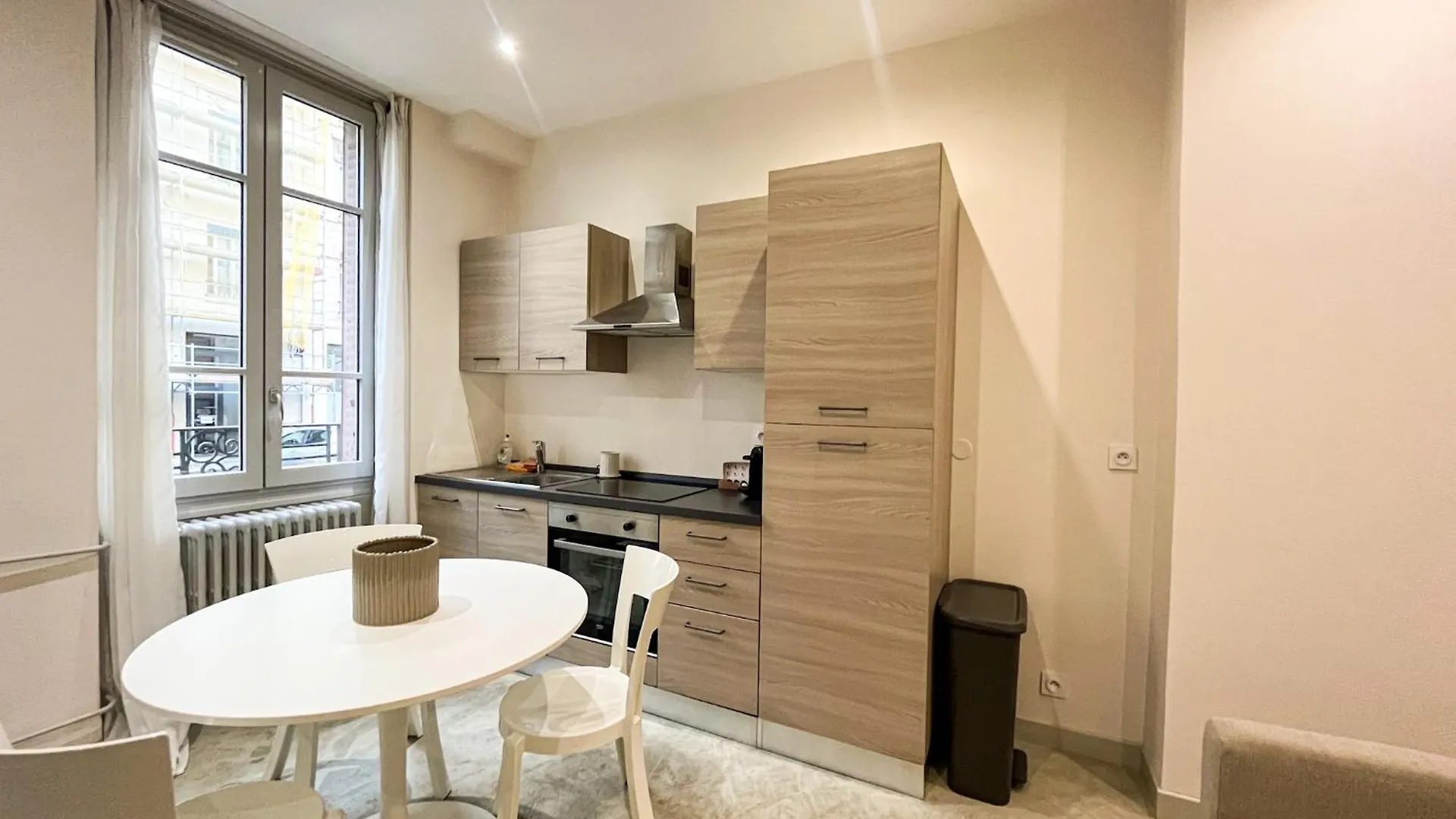 Apartment Suite Onniix Lyon France